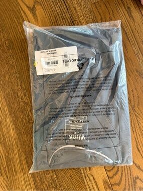 Wink maternity scrub top